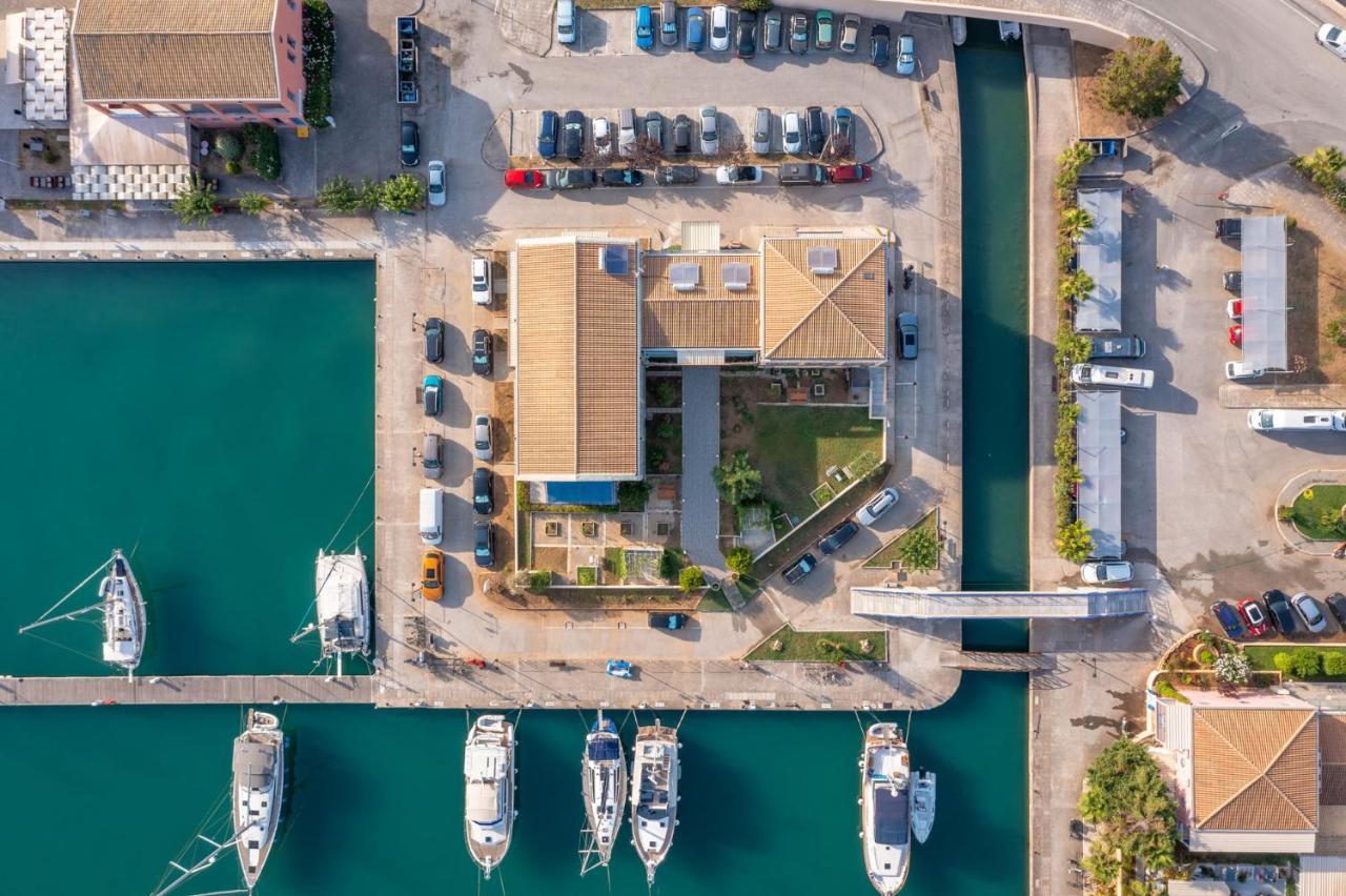 Ianos Bay Hotel Lefkada City ภายนอก รูปภาพ