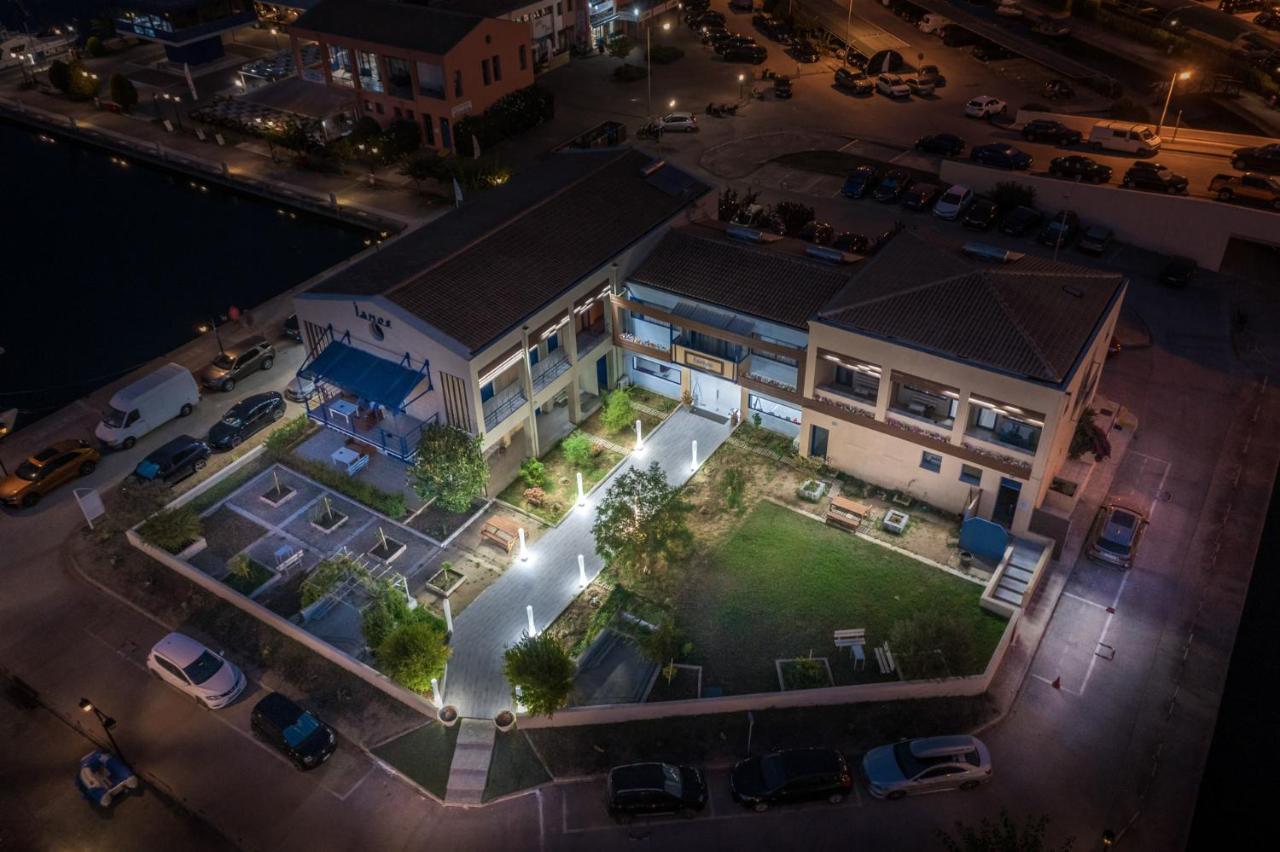 Ianos Bay Hotel Lefkada City ภายนอก รูปภาพ